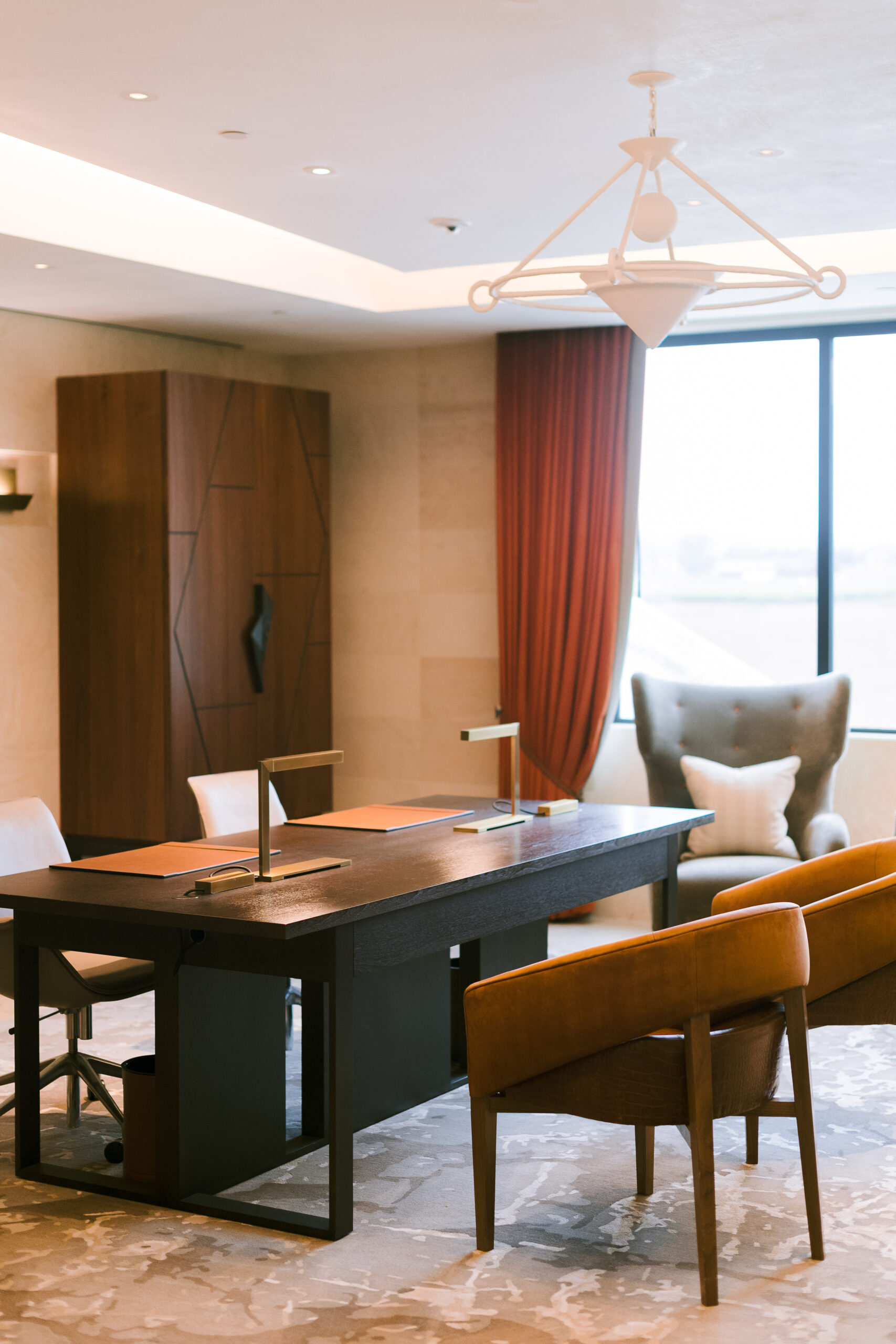 Trovata Desk, Joseph Jeup